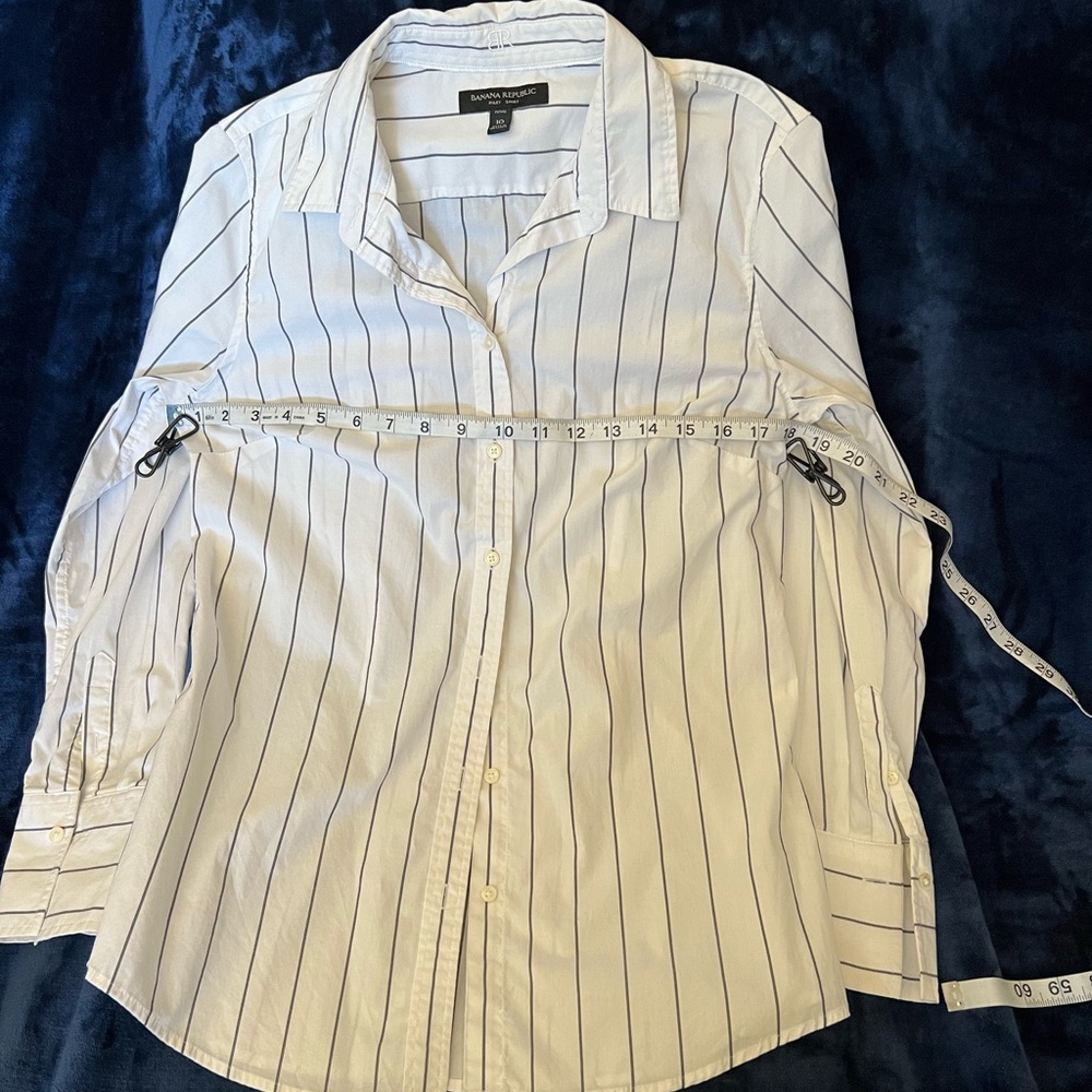 Banana Republic White with dark gray / black stripe Riley Shirt - Picture 3 of 7